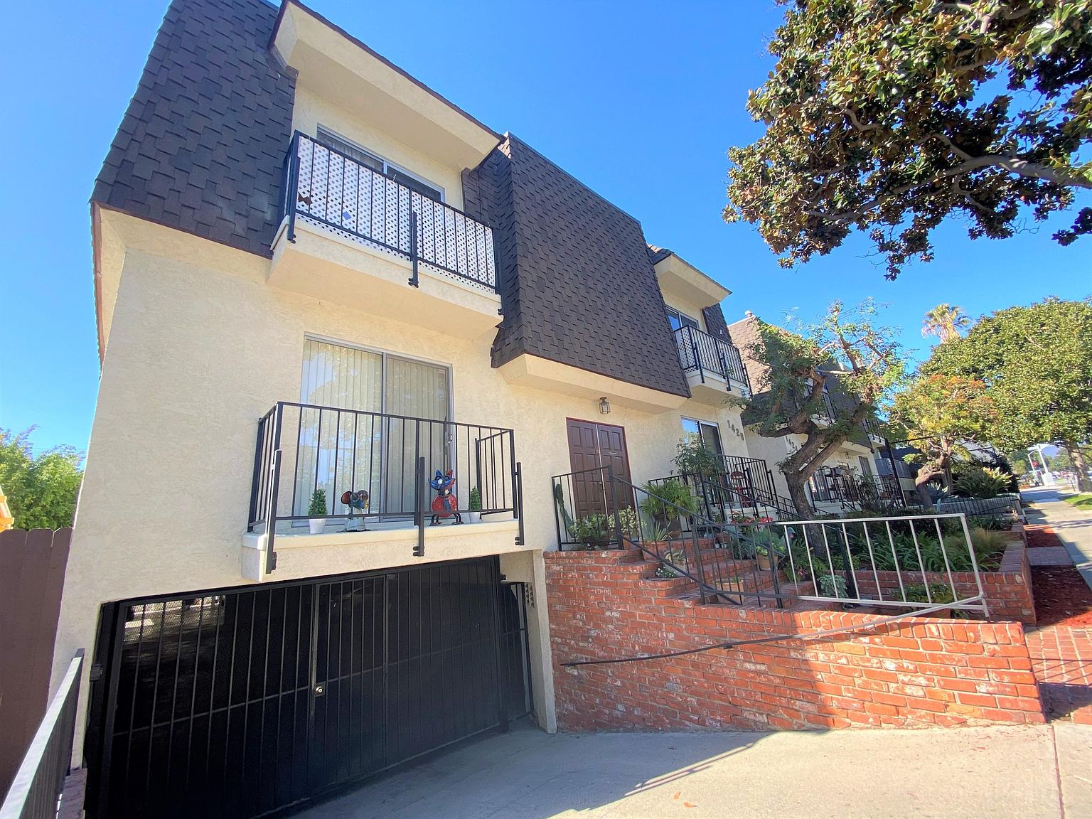 20 Units | Santa Monica