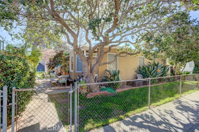 1520 Ocean Park Blvd