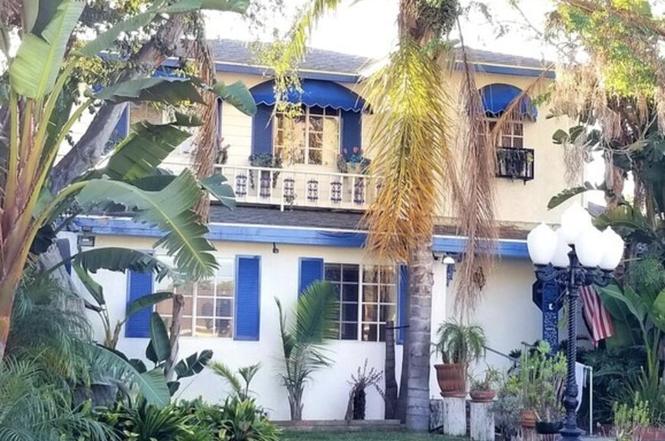 5716 W Manchester Ave